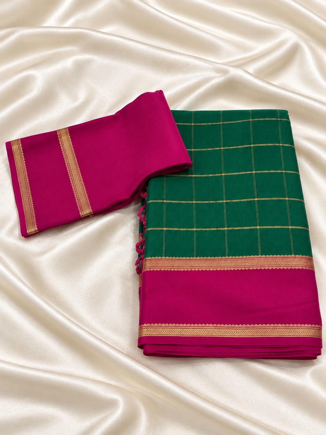 Pure Emerald Green Golden Zari Checks Mysore Silk Saree with Rani Pallu and Border